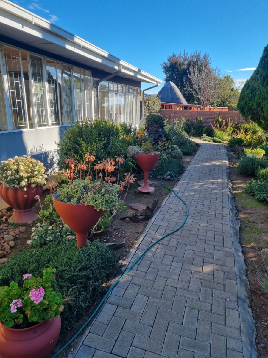 4 Bedroom Property for Sale in Gariepdam Free State